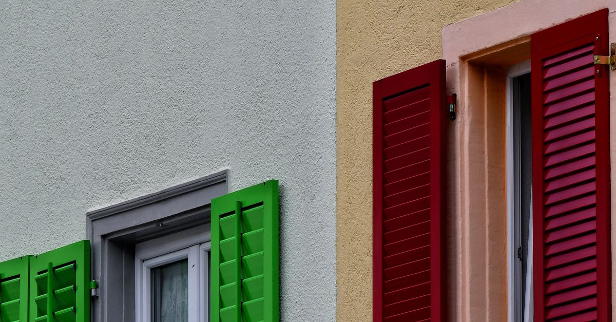 Factors to Consider When Choosing Cafe Style Plantation Shutters