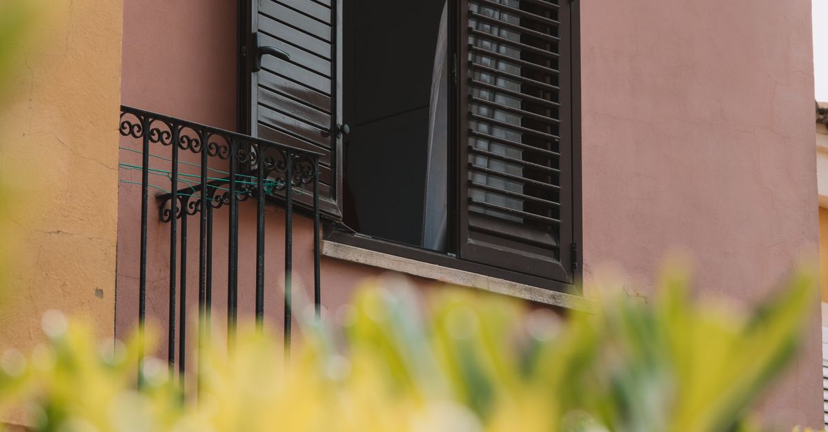 Factors to Consider When Seeking Professional Plantation Shutter Installation