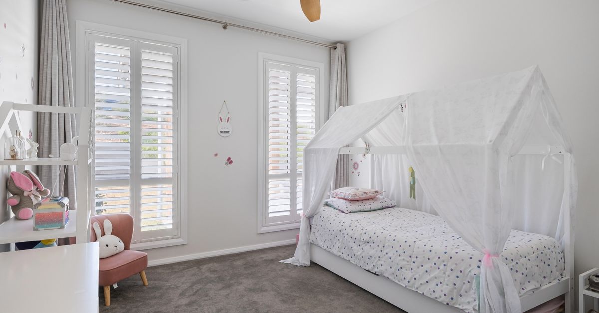 How Composite Plantation Shutters Stand Up to Coastal Weather