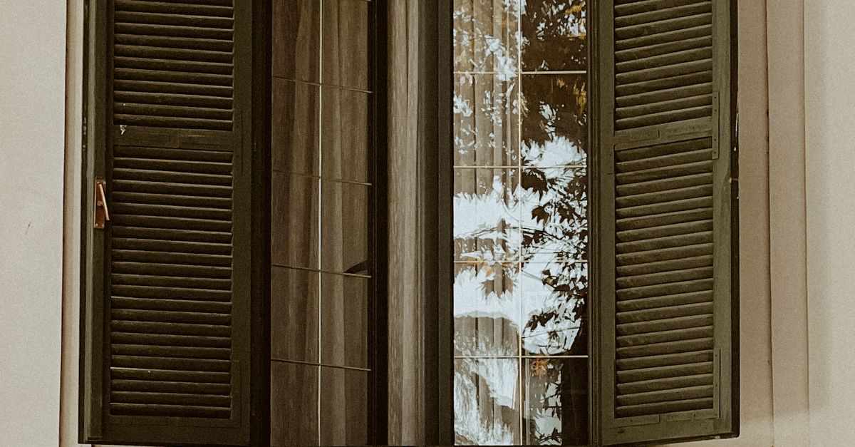 Maximising Energy Savings with Plantation Shutters on the Gold Coast