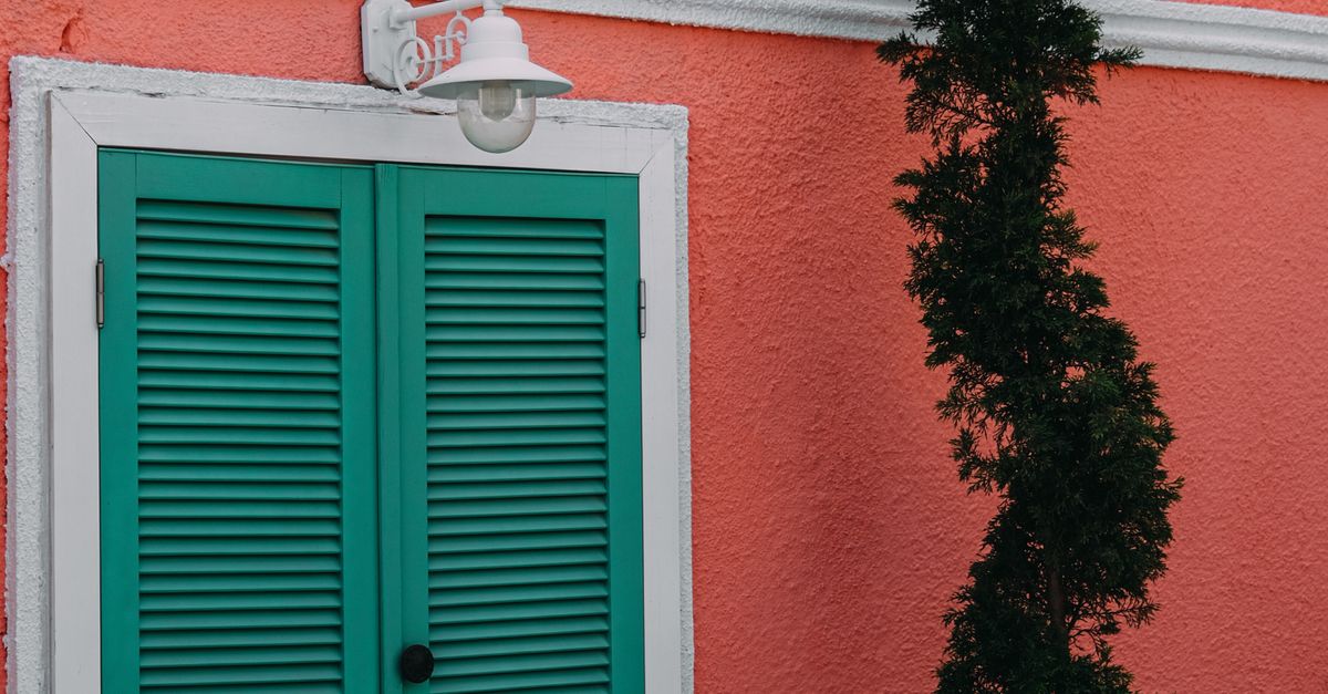 Popular Styles of Aluminium Plantation Shutters on the Gold Coast